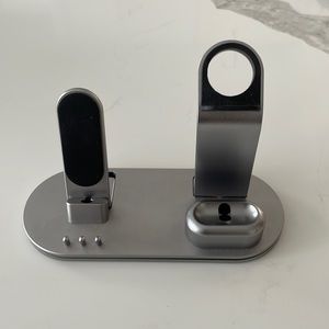 Cell Phone & Watch Docking Station